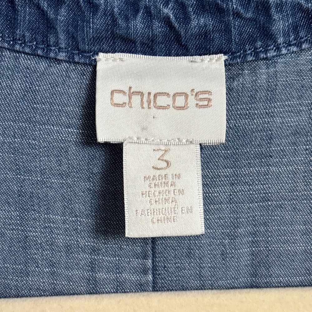 Chicos Top 3 XL 16 Relaxed Blue Chambray Roll Tab Lyocell Button Casual Classic - Picture 8 of 12